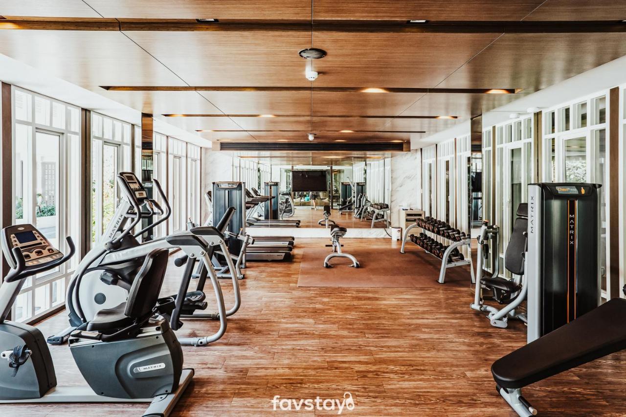 Favstay - The Base Downtown プーケット エクステリア 写真